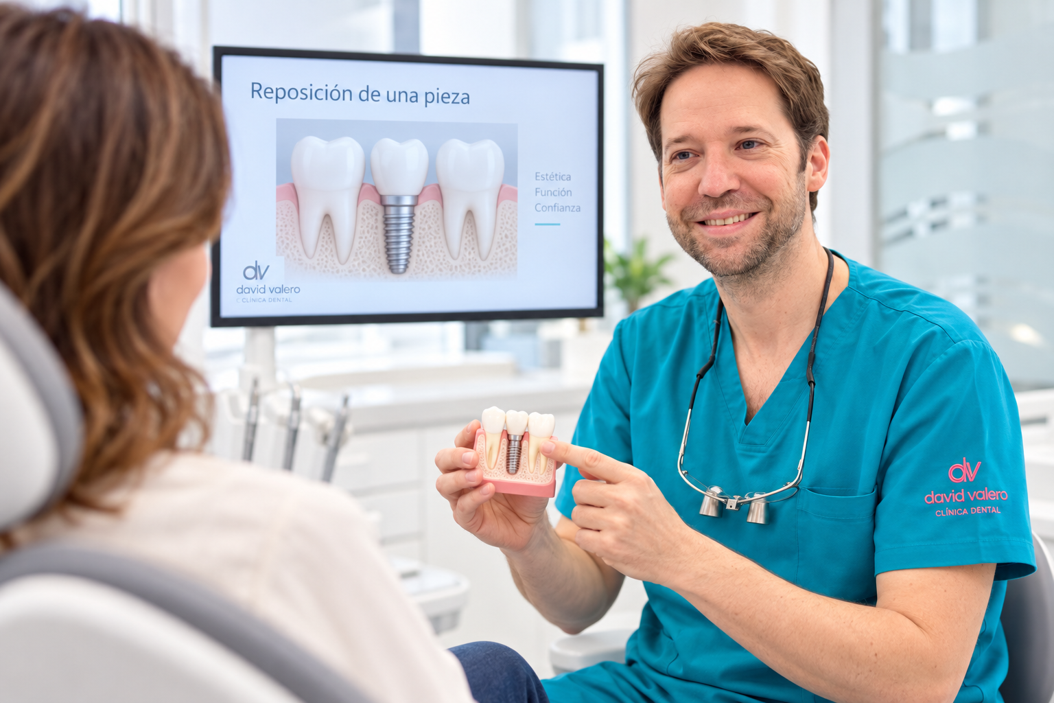 Caso clínico de implantes dentales